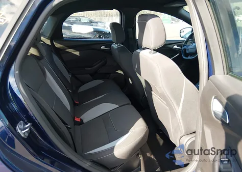 2017 Ford Focus St from USA, damaged, VIN 1FADP3L93HL251202